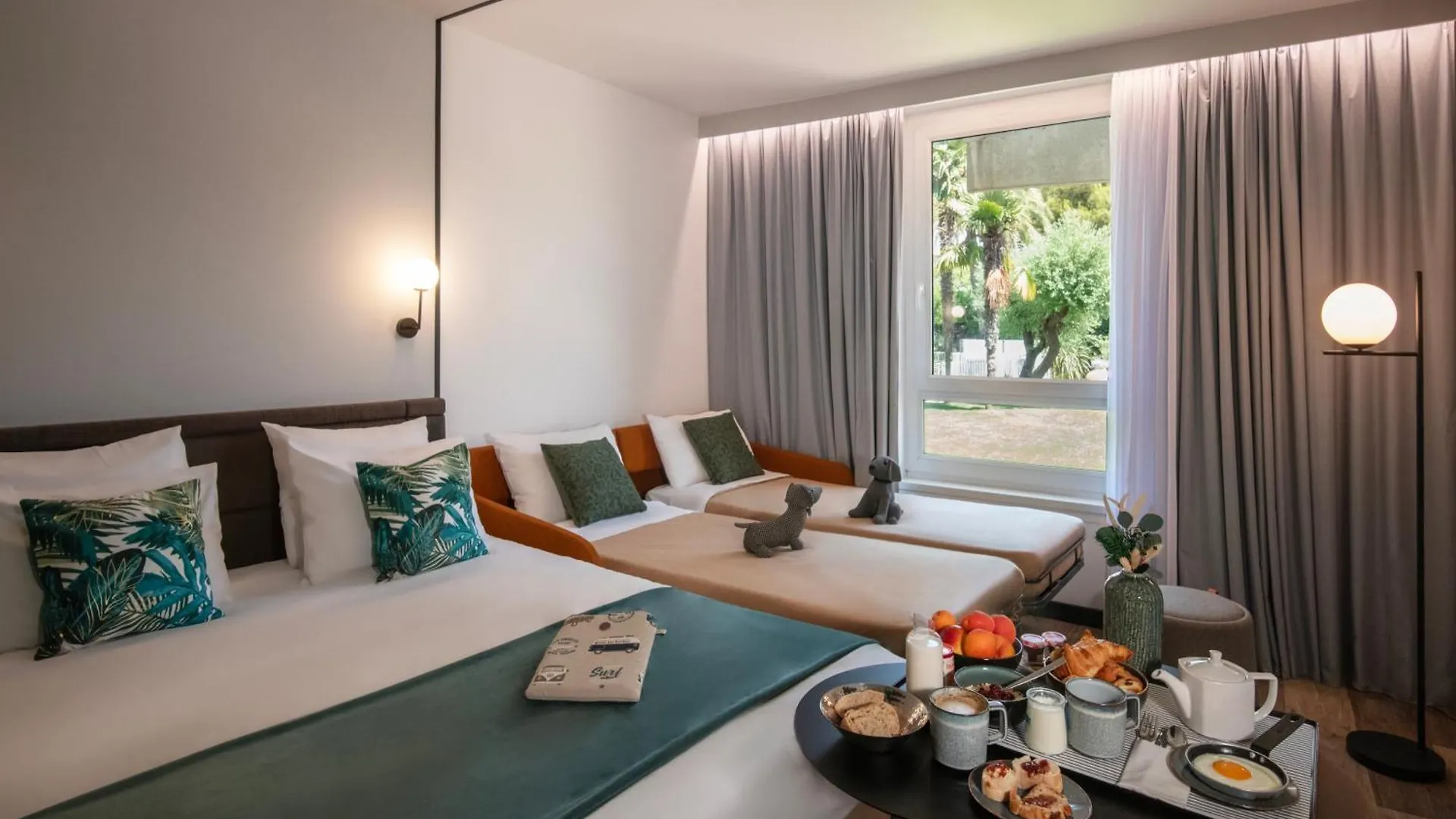 Novotel Nice Aeroport Cap 3000 Saint-Laurent-du-Var 4*,  Frankrig