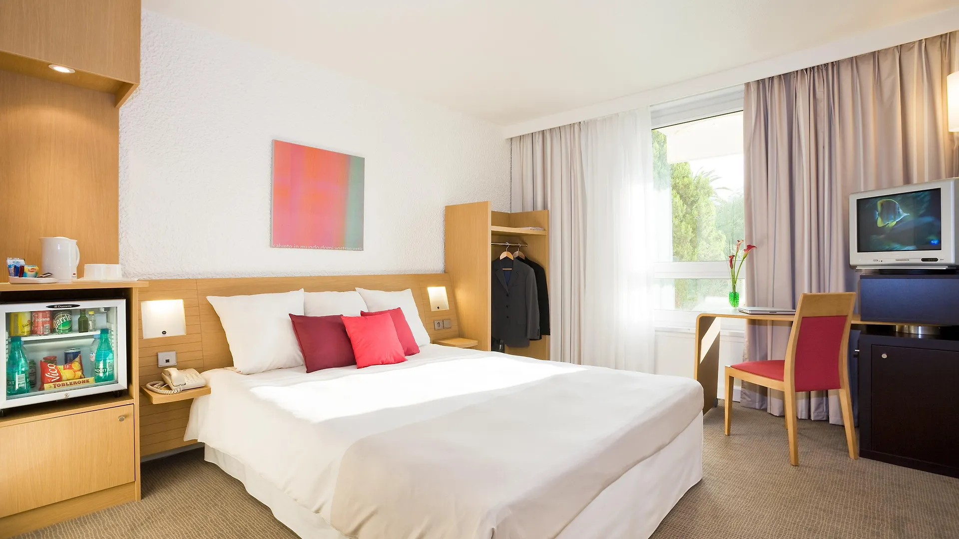Novotel Nice Aéroport Cap 3000 Saint-Laurent-du-Var 4*,  Francia