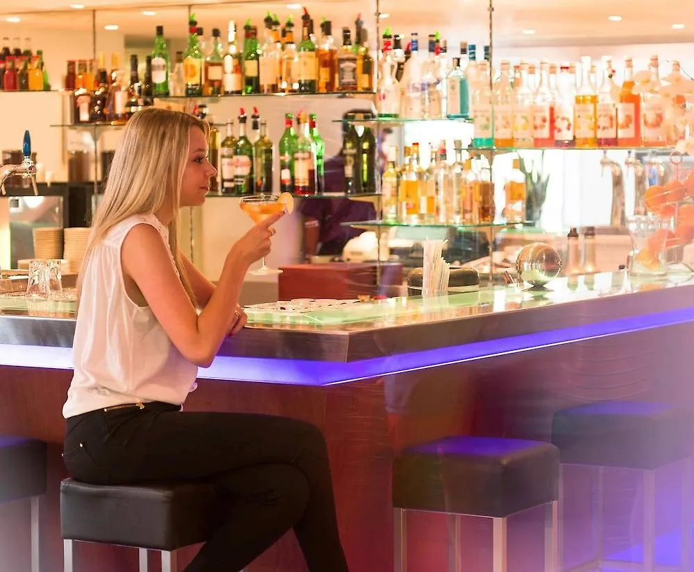 **** Hotel Novotel Nice Aéroport Cap 3000 Saint-Laurent-du-Var Francia